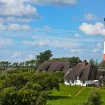 Gud Jard Nr 38 - Design-ferienhaus Mit Exklusiver Ausstattung Vakantiehuis