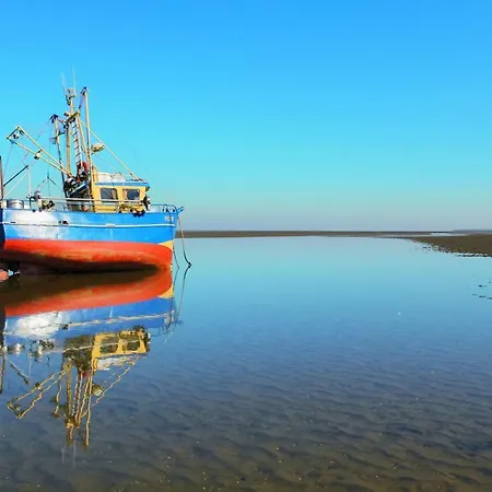 Gud Jard Nr 38 - Design-ferienhaus Mit Exklusiver Ausstattung Dom wakacyjny